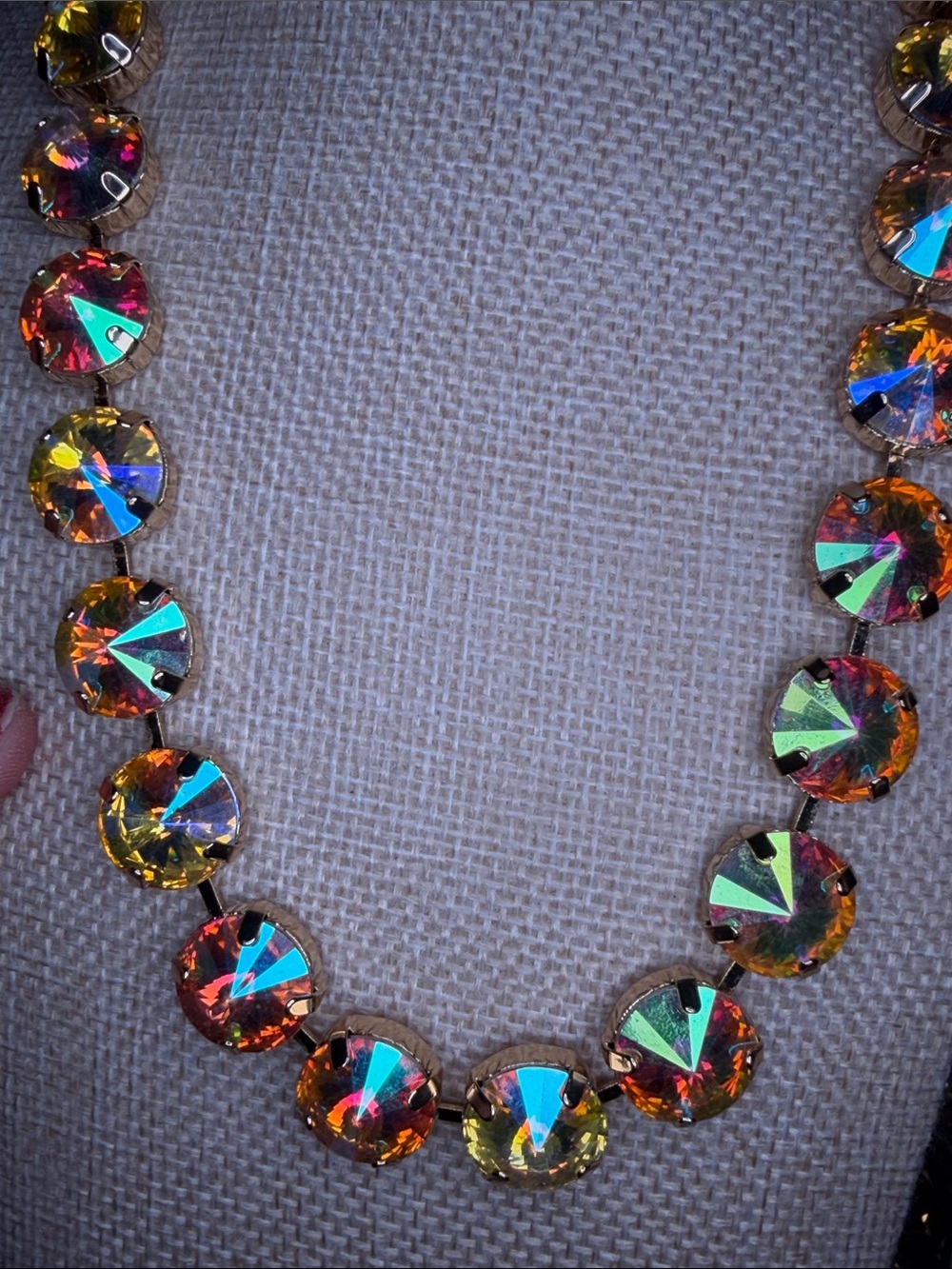 Women’s Yellow AB Rivoli Cut Crystal Round Necklace